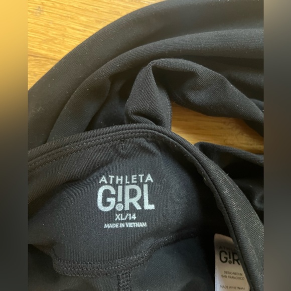 Athleta Girl black Capri leggings - Picture 3 of 3